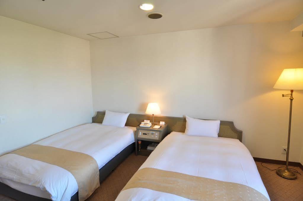 Loisir Hotel יוקאיצ'י מראה חיצוני תמונה